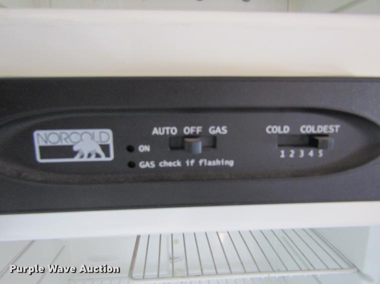 image for item DE6813 2005 Jayco Eagle camper