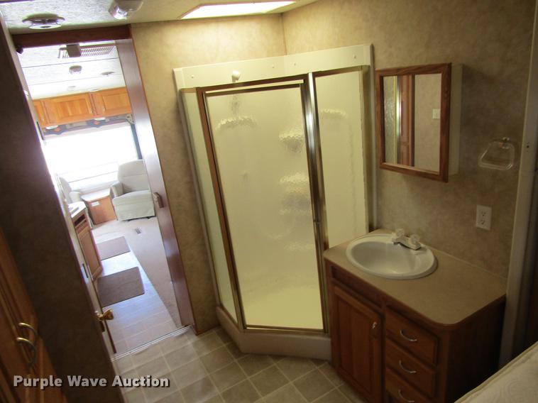 image for item DE6813 2005 Jayco Eagle camper