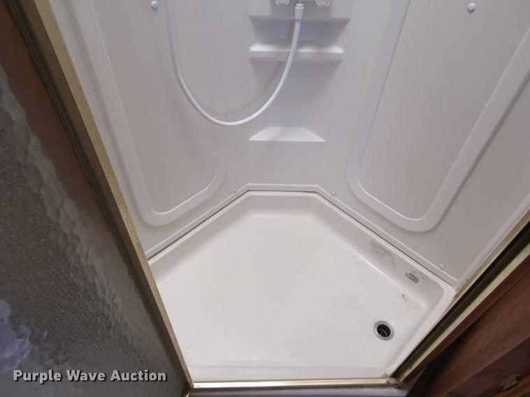 image for item DE6813 2005 Jayco Eagle camper