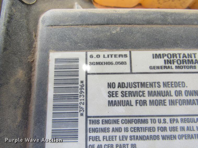 image for item DE6814 2003 GMC Sierra 1500HD SLE Crew Cab pickup truck