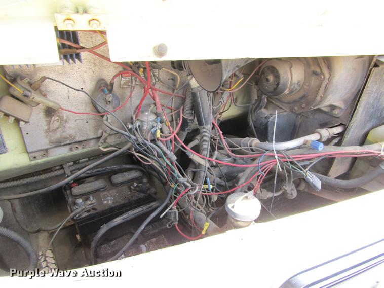 image for item DE6816 1977 GMC Jimmy Coachman Royale 26RB RV