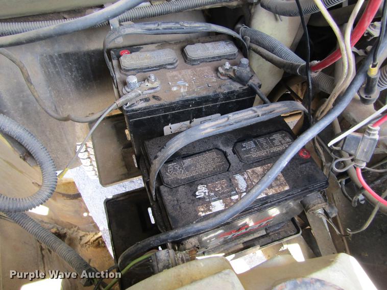 image for item DE6816 1977 GMC Jimmy Coachman Royale 26RB RV