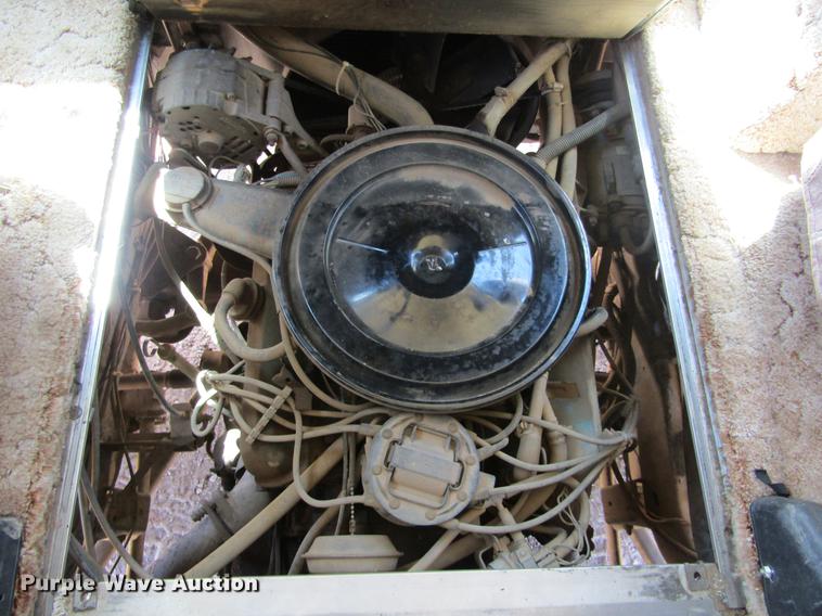 image for item DE6816 1977 GMC Jimmy Coachman Royale 26RB RV