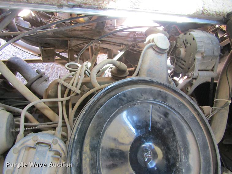 image for item DE6816 1977 GMC Jimmy Coachman Royale 26RB RV