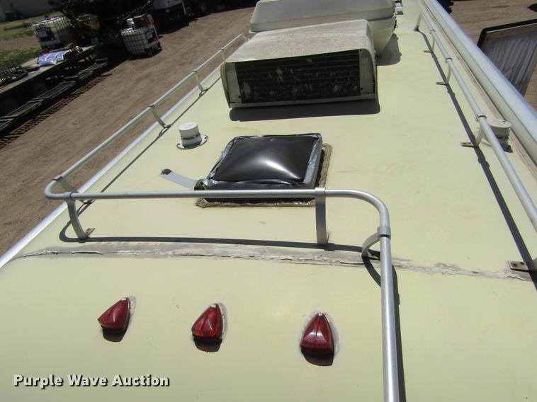 image for item DE6816 1977 GMC Jimmy Coachman Royale 26RB RV