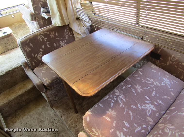 image for item DE6816 1977 GMC Jimmy Coachman Royale 26RB RV