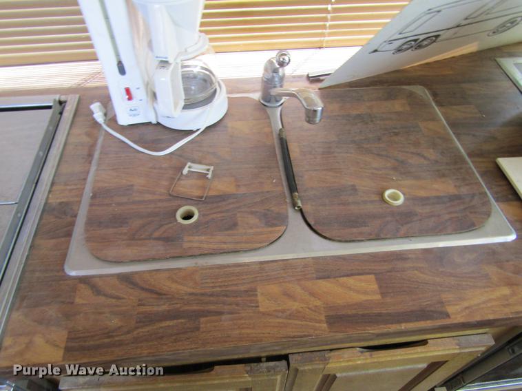 image for item DE6816 1977 GMC Jimmy Coachman Royale 26RB RV