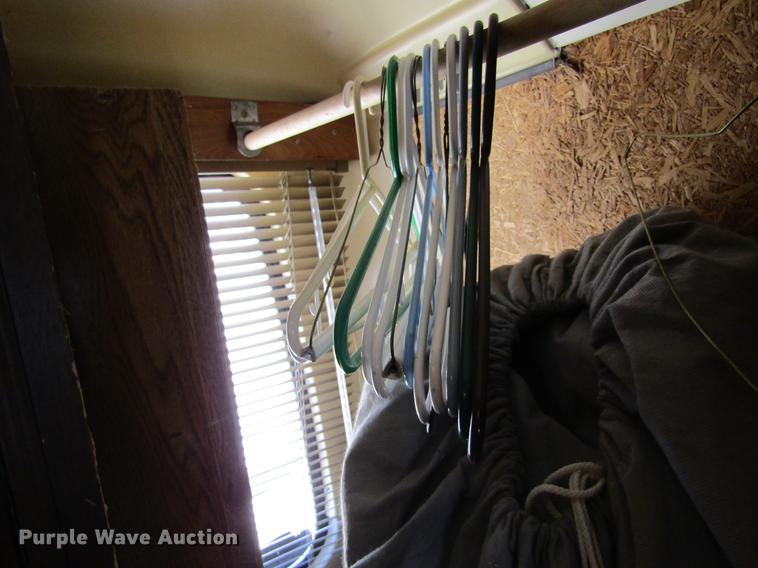 image for item DE6816 1977 GMC Jimmy Coachman Royale 26RB RV