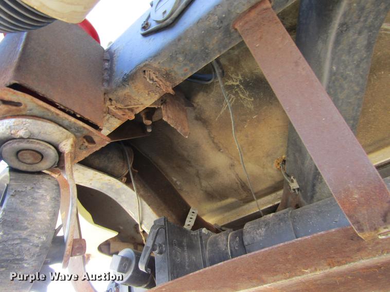 image for item DE6816 1977 GMC Jimmy Coachman Royale 26RB RV