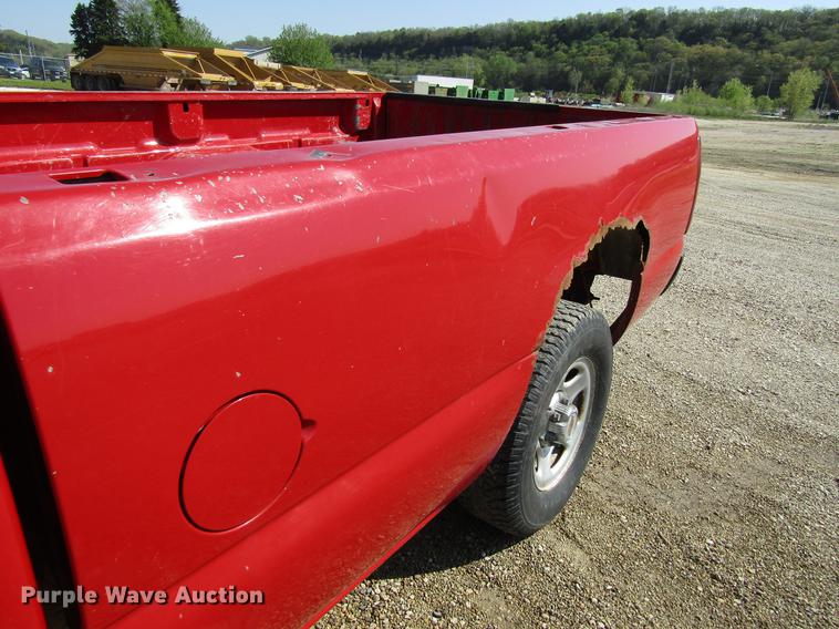 image for item DF3791 2000 Chevrolet Silverado 1500 pickup truck