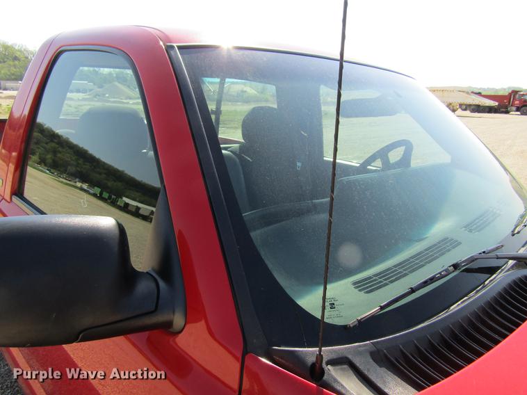 image for item DF3791 2000 Chevrolet Silverado 1500 pickup truck