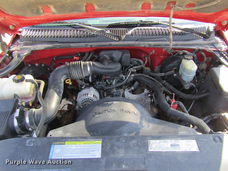 image for item DF3791 2000 Chevrolet Silverado 1500 pickup truck