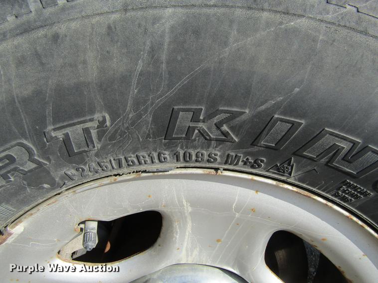 image for item DF3791 2000 Chevrolet Silverado 1500 pickup truck