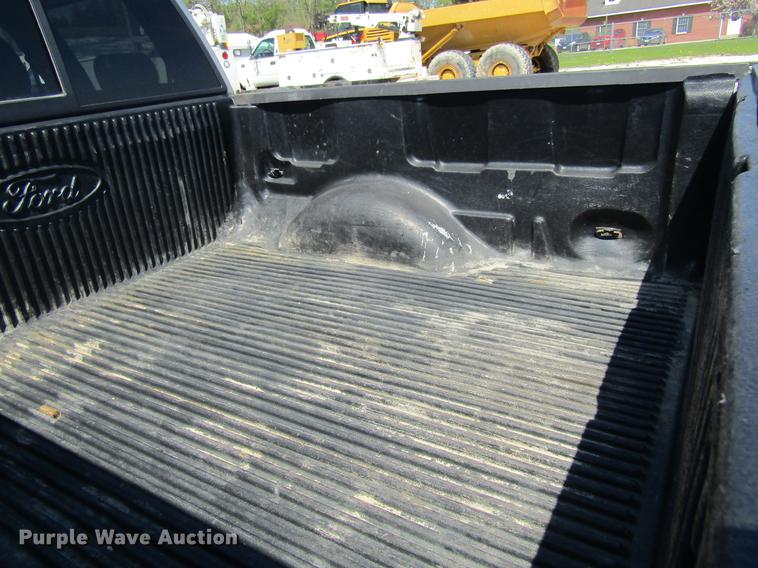 image for item DF3794 2006 Ford F150 SuperCrew pickup truck