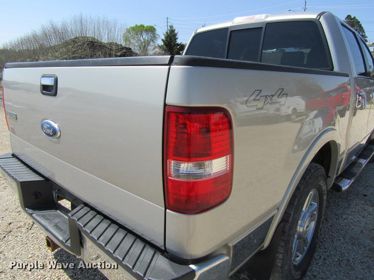 image for item DF3794 2006 Ford F150 SuperCrew pickup truck