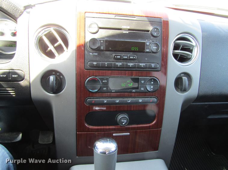 image for item DF3794 2006 Ford F150 SuperCrew pickup truck