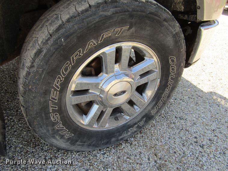 image for item DF3794 2006 Ford F150 SuperCrew pickup truck