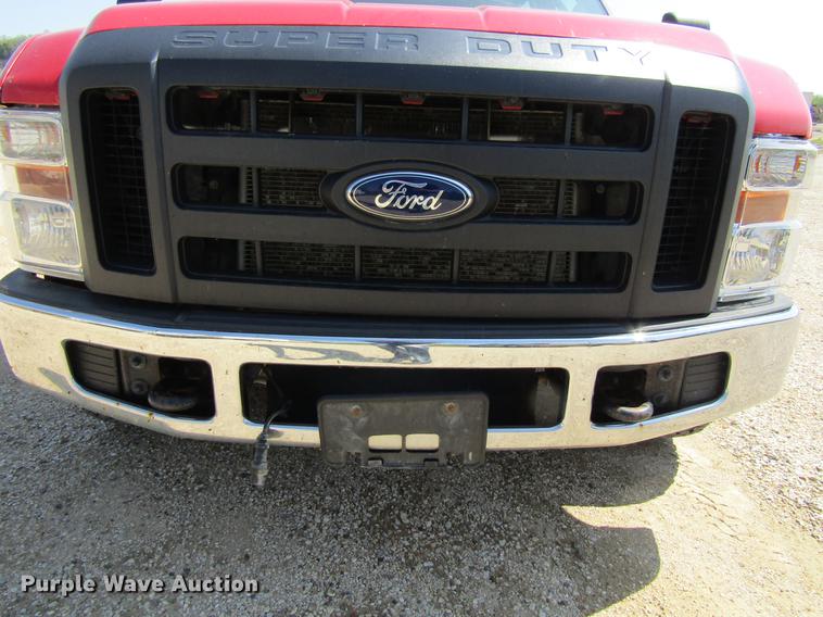 image for item DF3795 2008 Ford F350 Super Duty Crew Cab pickup truck