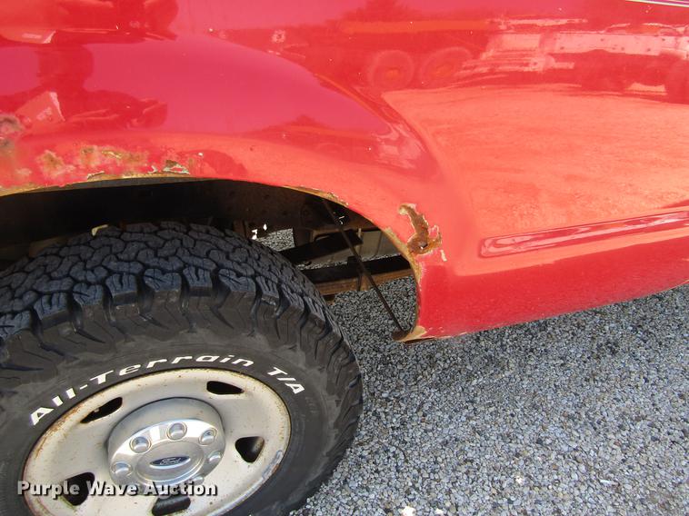 image for item DF3795 2008 Ford F350 Super Duty Crew Cab pickup truck