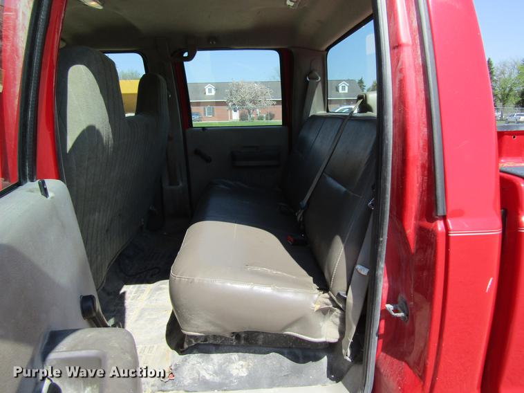 image for item DF3795 2008 Ford F350 Super Duty Crew Cab pickup truck