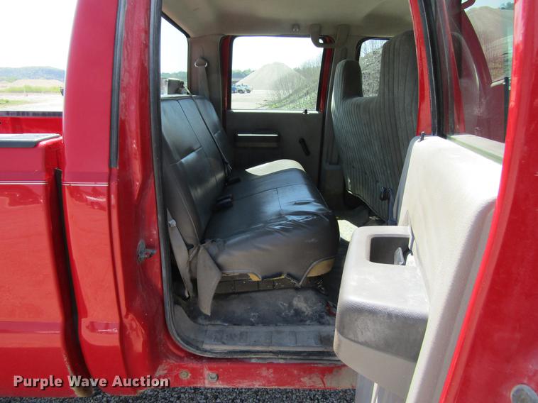 image for item DF3795 2008 Ford F350 Super Duty Crew Cab pickup truck