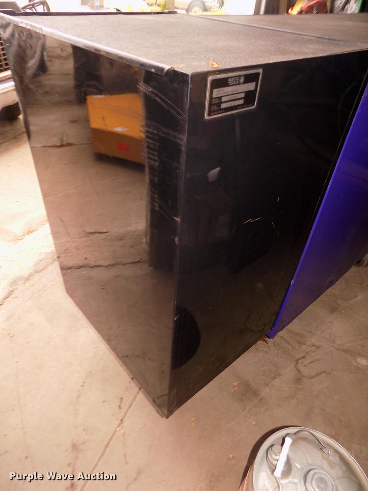 image for item DO9001 1999 Matco MB7535 toolbox