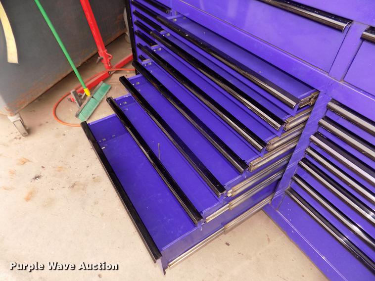 image for item DO9001 1999 Matco MB7535 toolbox