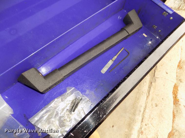 image for item DO9001 1999 Matco MB7535 toolbox