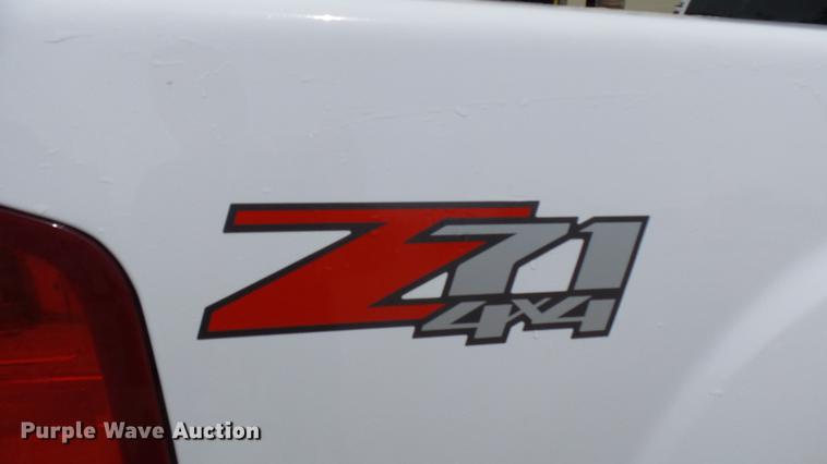 image for item DP9528 2011 GMC Sierra 1500 SLT Crew Cab Z71 pickup truck