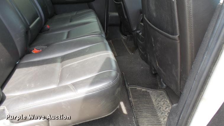 image for item DP9528 2011 GMC Sierra 1500 SLT Crew Cab Z71 pickup truck