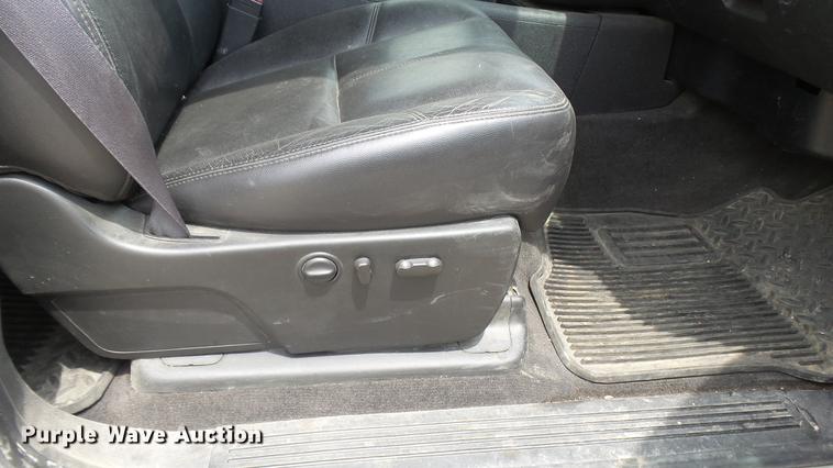 image for item DP9528 2011 GMC Sierra 1500 SLT Crew Cab Z71 pickup truck