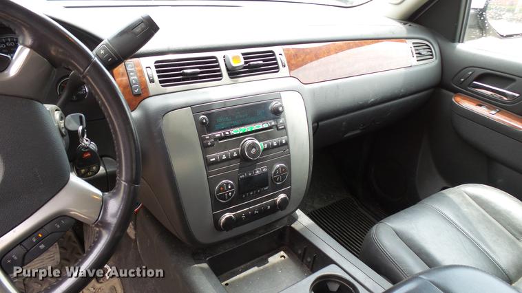 image for item DP9528 2011 GMC Sierra 1500 SLT Crew Cab Z71 pickup truck