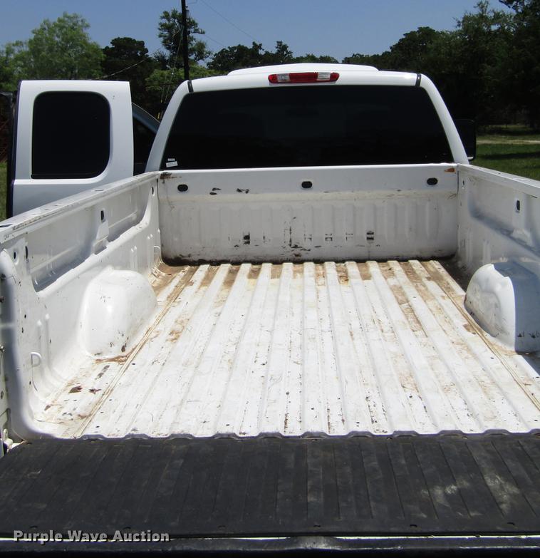 image for item DW9264 2007 Chevrolet Silverado 2500HD Ext. Cab pickup truck
