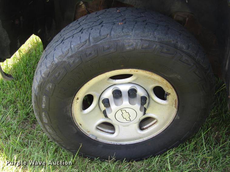 image for item DW9264 2007 Chevrolet Silverado 2500HD Ext. Cab pickup truck