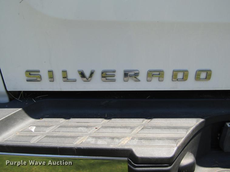 image for item DW9264 2007 Chevrolet Silverado 2500HD Ext. Cab pickup truck