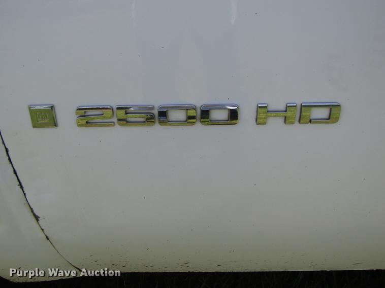 image for item DW9264 2007 Chevrolet Silverado 2500HD Ext. Cab pickup truck
