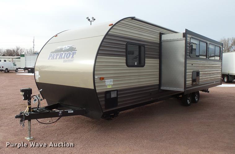 image for item DW9706 2018 Forest River Cherokee M-26DB camper