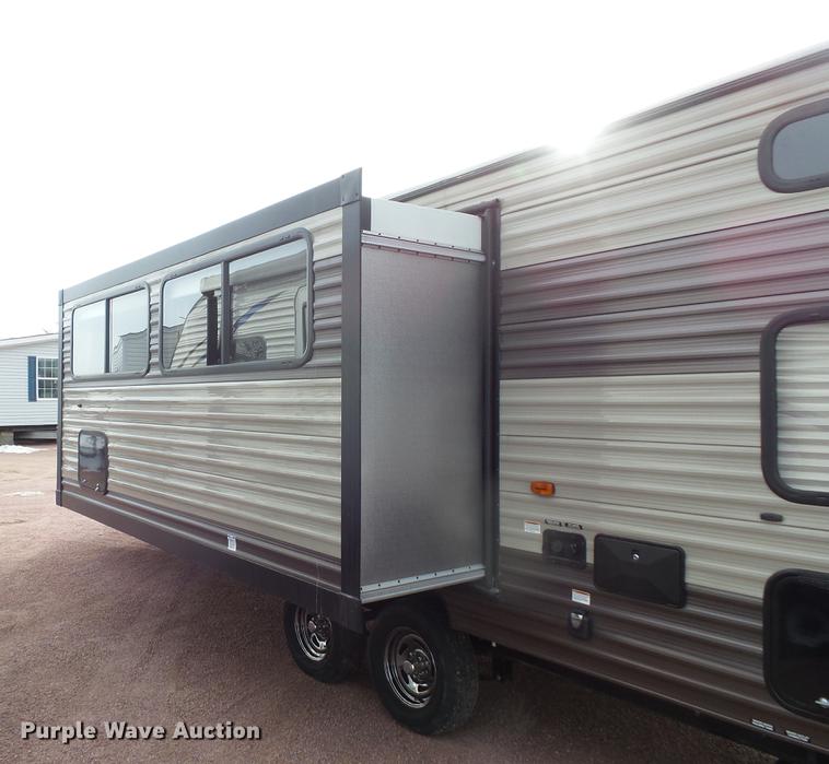 image for item DW9706 2018 Forest River Cherokee M-26DB camper