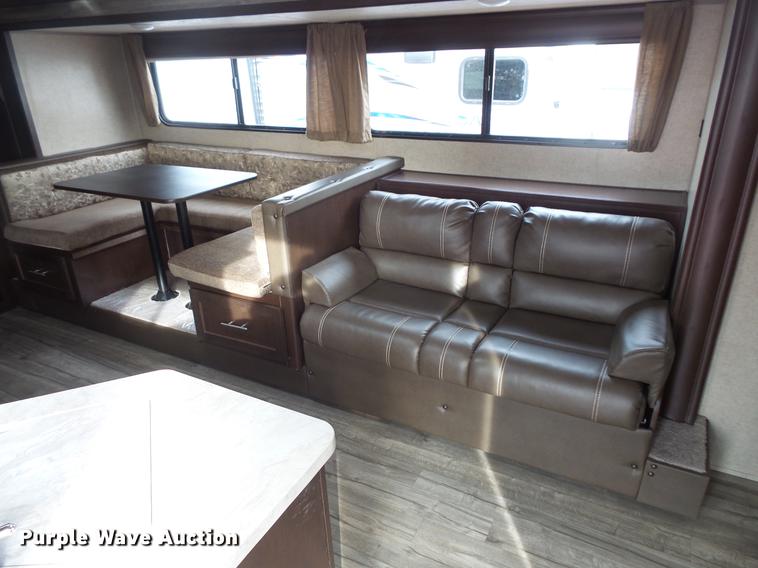 image for item DW9706 2018 Forest River Cherokee M-26DB camper