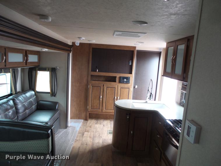 image for item DW9707 2017 Forest River Salem camper