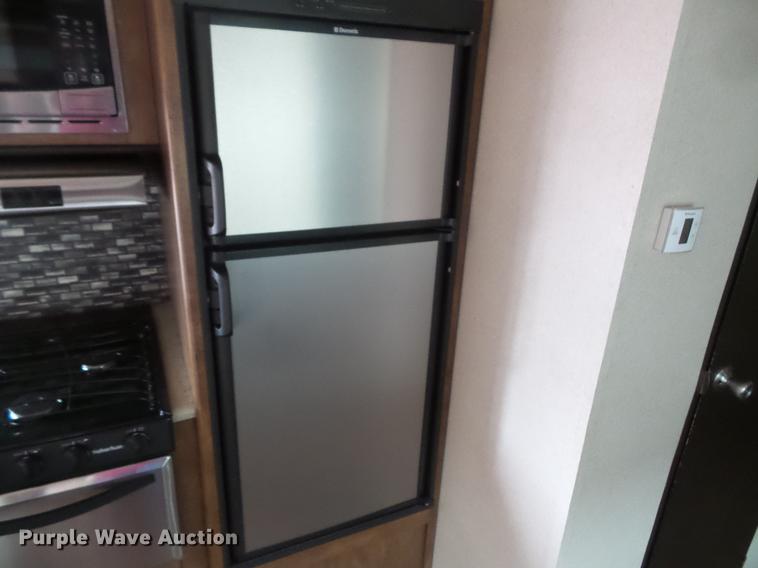 image for item DW9707 2017 Forest River Salem camper