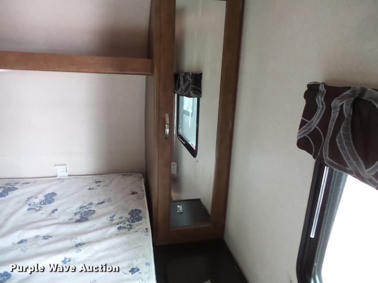 image for item DW9707 2017 Forest River Salem camper