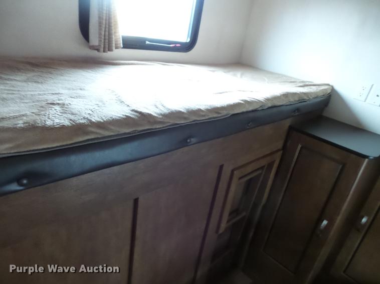 image for item DW9707 2017 Forest River Salem camper