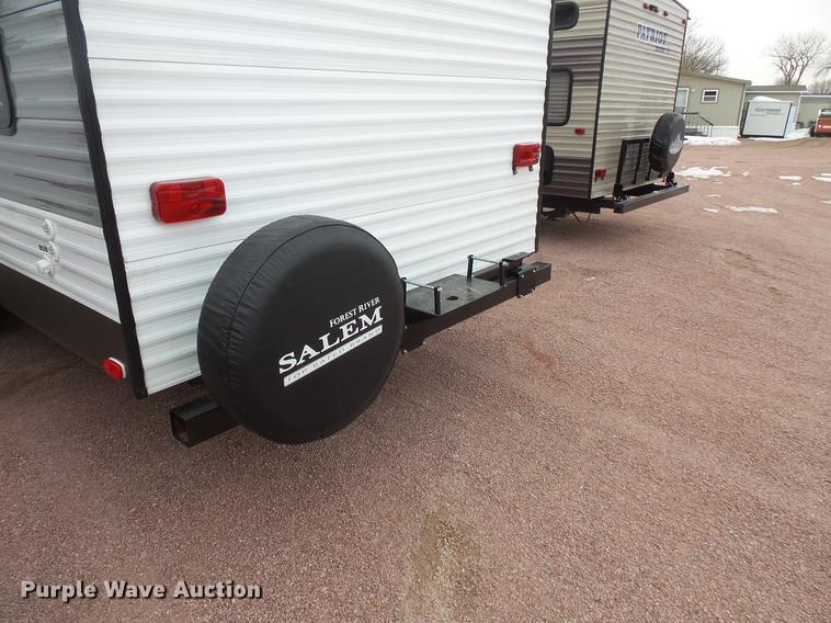 image for item DW9707 2017 Forest River Salem camper