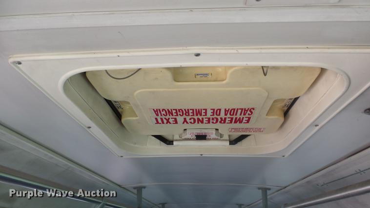 image for item EC9739 2002 Gillig G20B096N4 transit bus