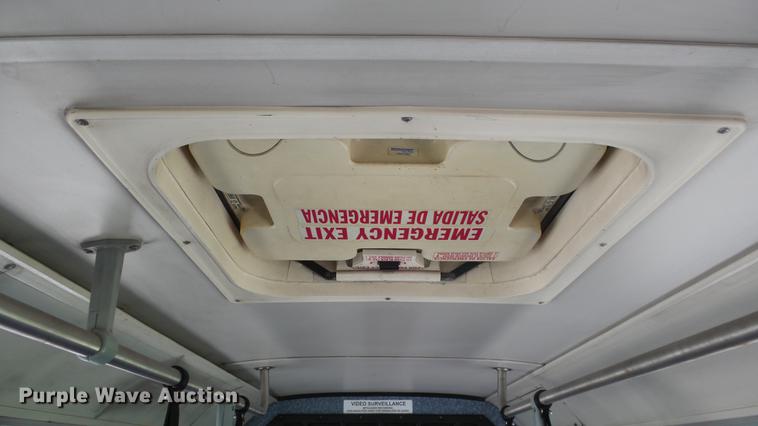 image for item EC9739 2002 Gillig G20B096N4 transit bus