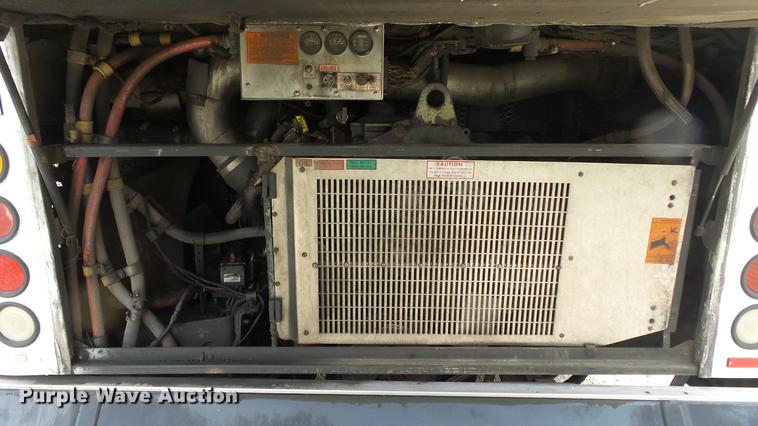 image for item EC9739 2002 Gillig G20B096N4 transit bus