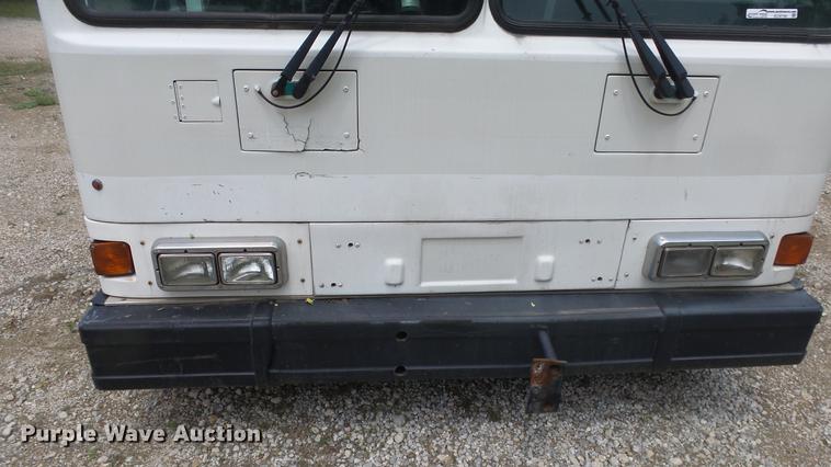 image for item EC9739 2002 Gillig G20B096N4 transit bus