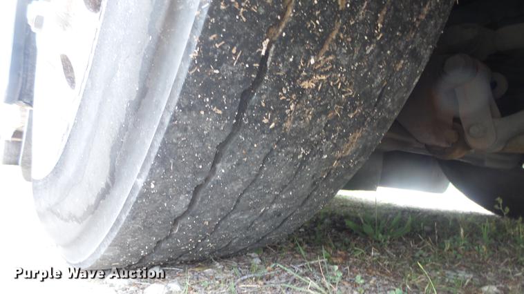 image for item EC9739 2002 Gillig G20B096N4 transit bus