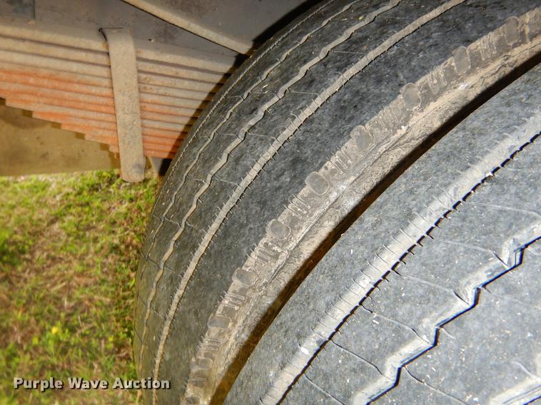 image for item EI9102 1997 Chevrolet P30 box truck